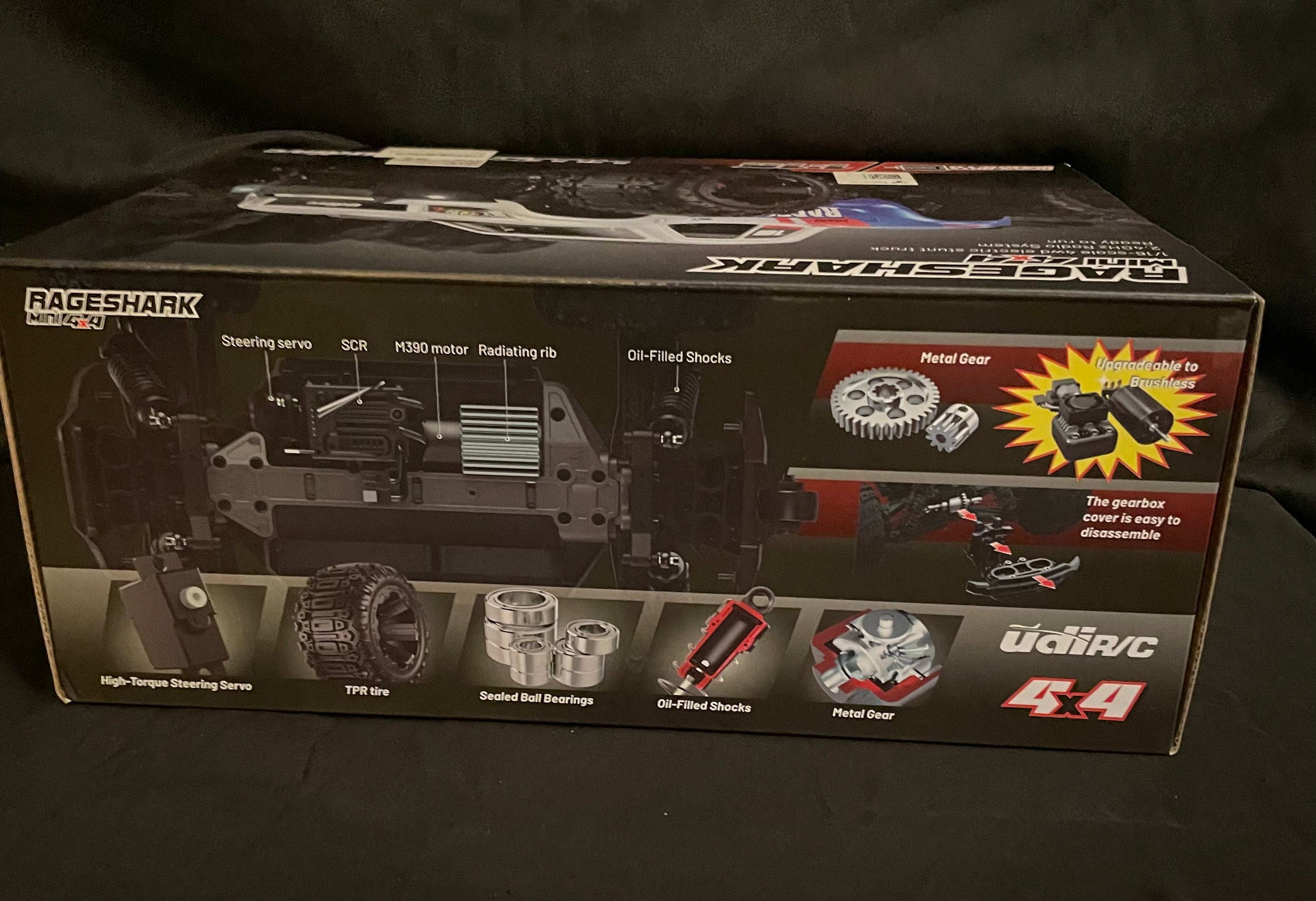 UdiR/C RageShark mini 4x4 1:16 scale 4WD electric stunt RC truck