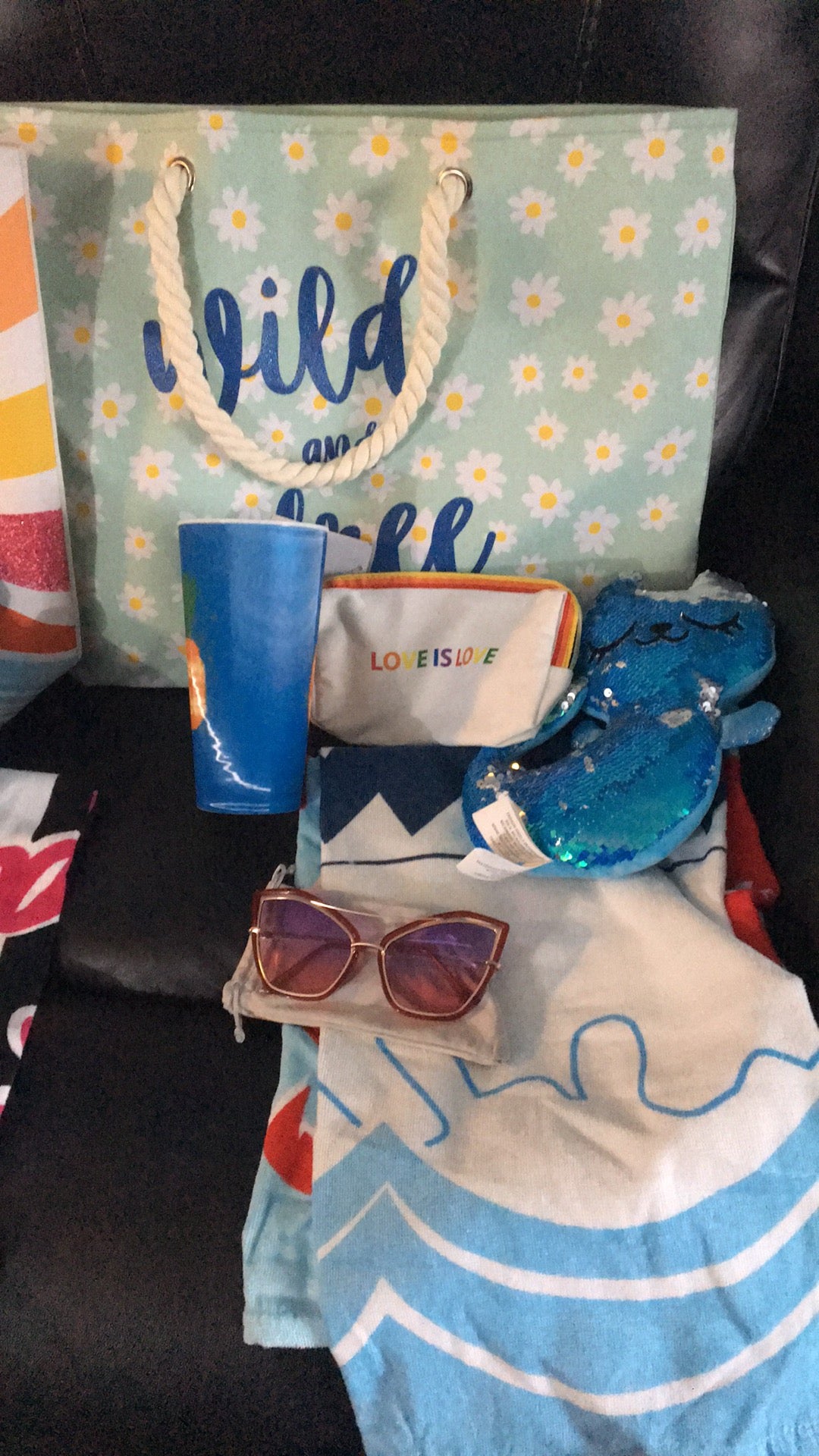 Kandy and Cars LLC beach gift basket with summer themed items