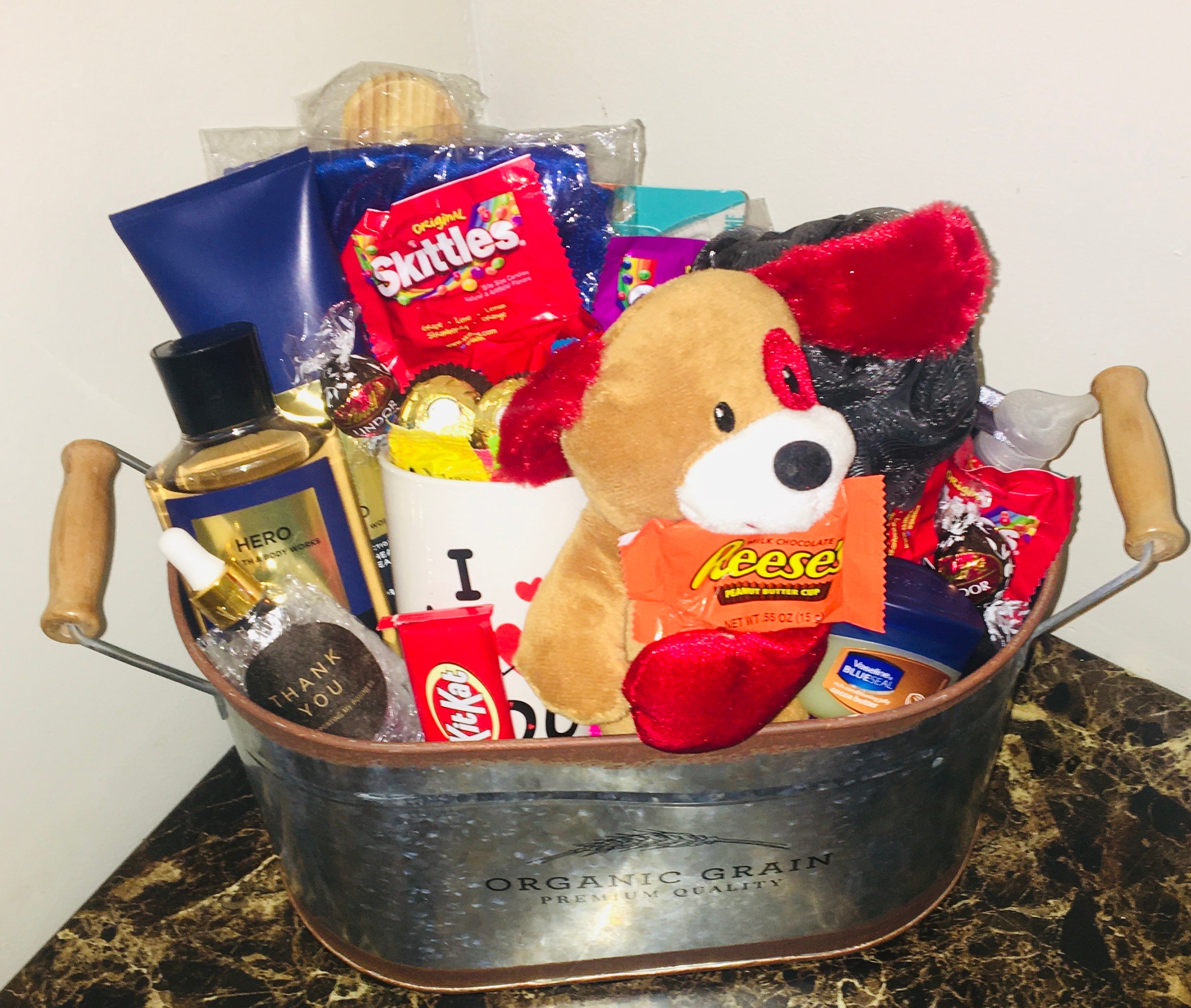 Father's Day Cruise Control gift bundle with RC car and candy store treats from Kandy and Cars